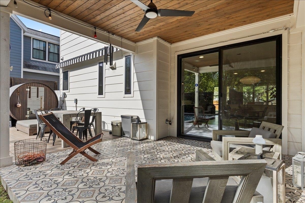 4201 Clawson Rd - Photo 1