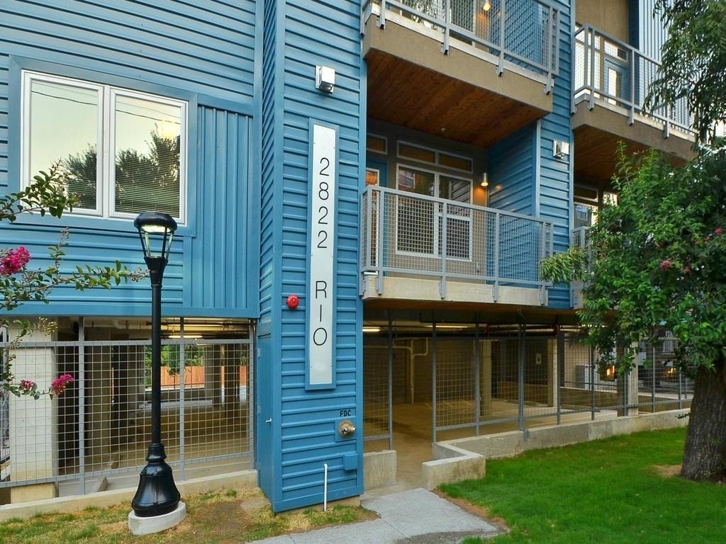 2822 Rio Grande St - Photo 24