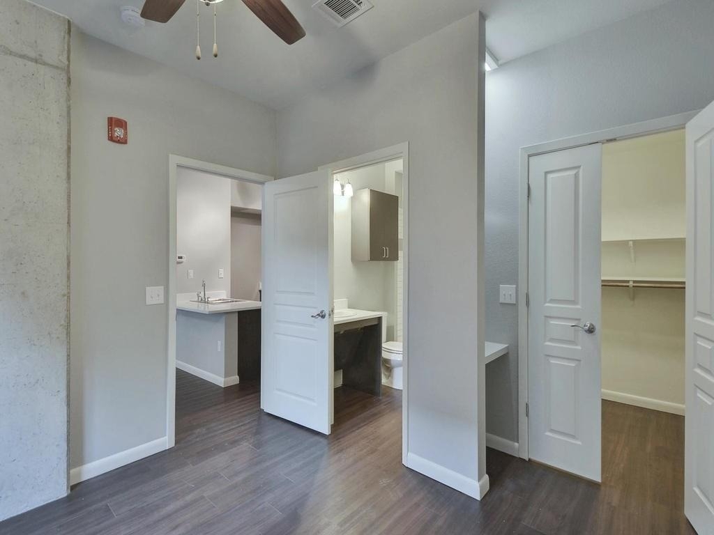 2822 Rio Grande St - Photo 13