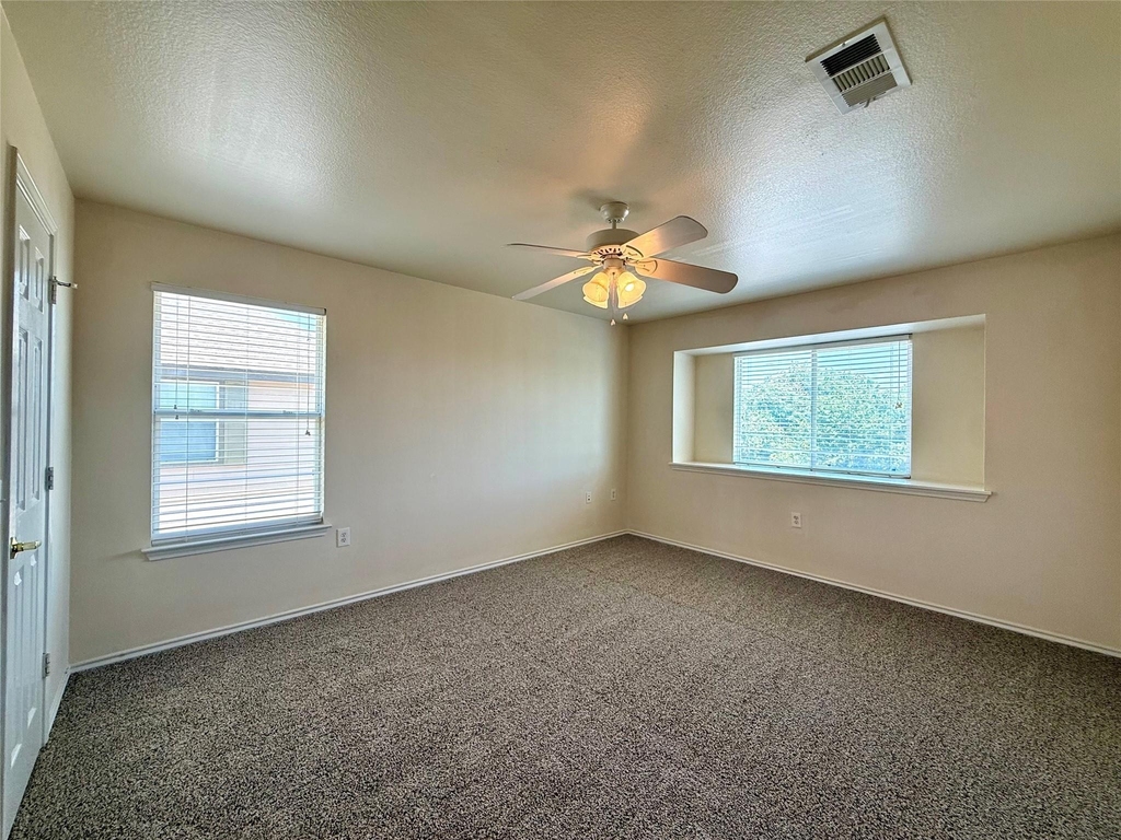 6912 Meador Ave - Photo 14
