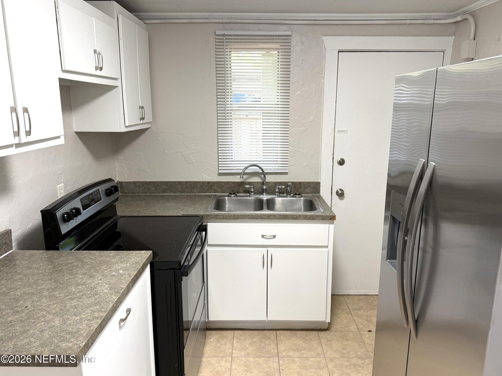 5616 Atlee Avenue - Photo 1