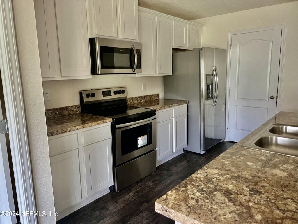 12024 Sea Grove Place - Photo 14