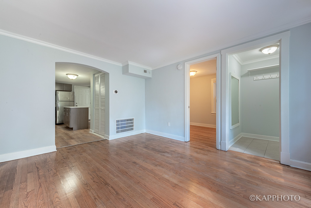 3108 N Saint Louis Avenue - Photo 5