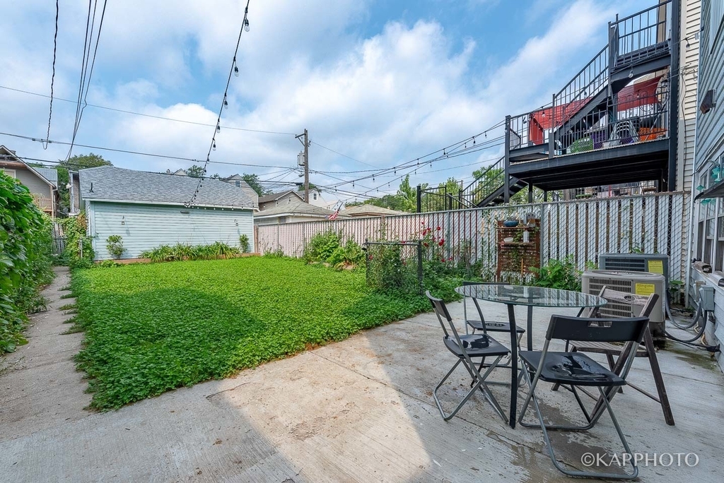 3108 N Saint Louis Avenue - Photo 21