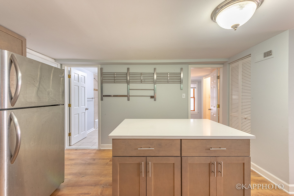 3108 N Saint Louis Avenue - Photo 10