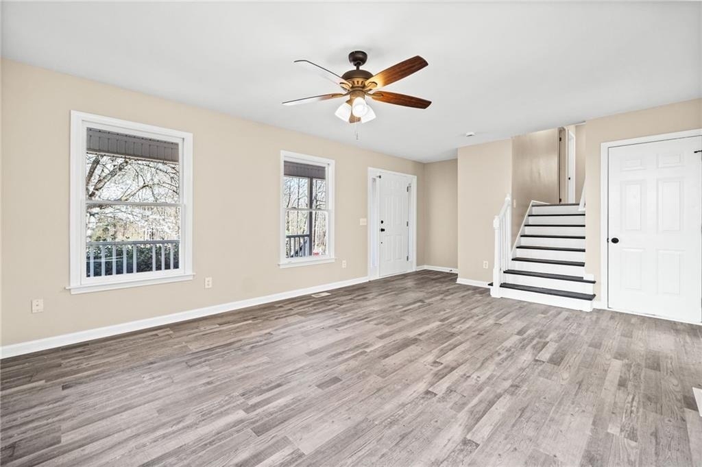 228 Hawkins Farm Circle - Photo 5