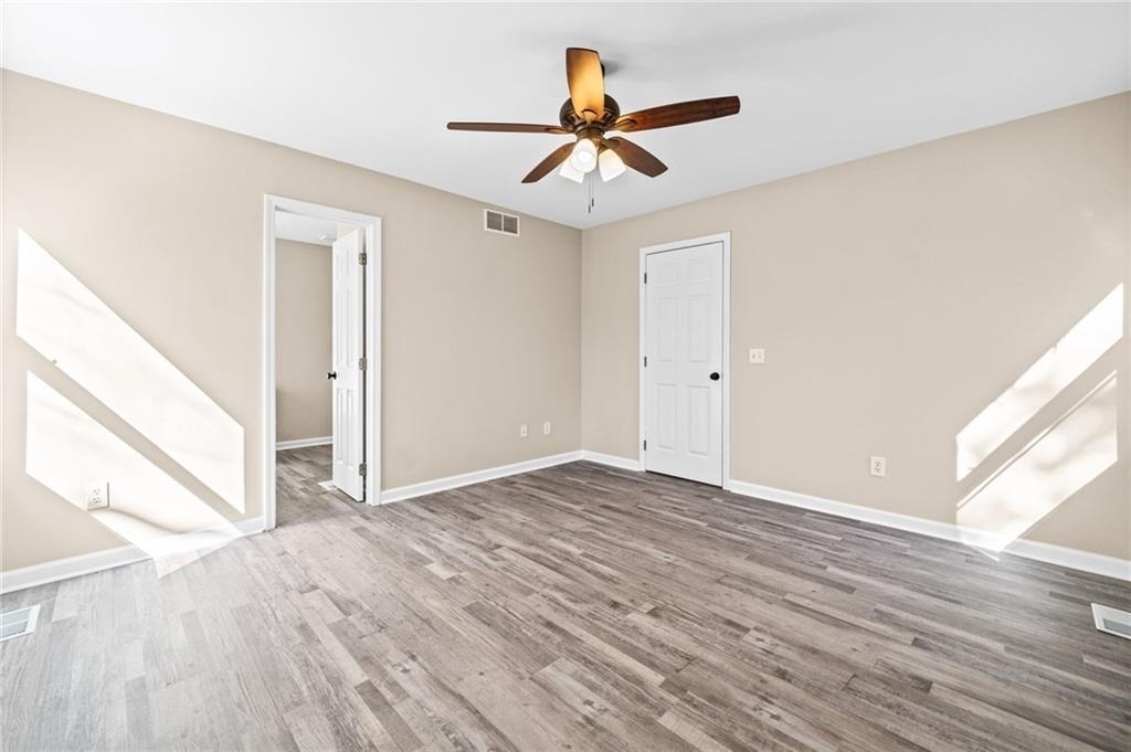228 Hawkins Farm Circle - Photo 19