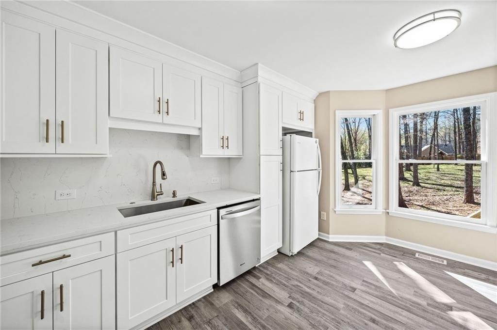 228 Hawkins Farm Circle - Photo 16