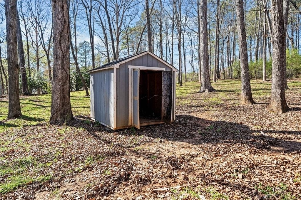 228 Hawkins Farm Circle - Photo 38