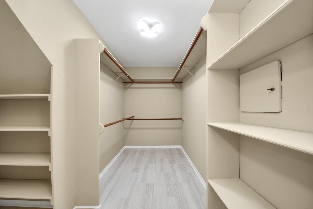 5 Tiffany Square - Photo 17