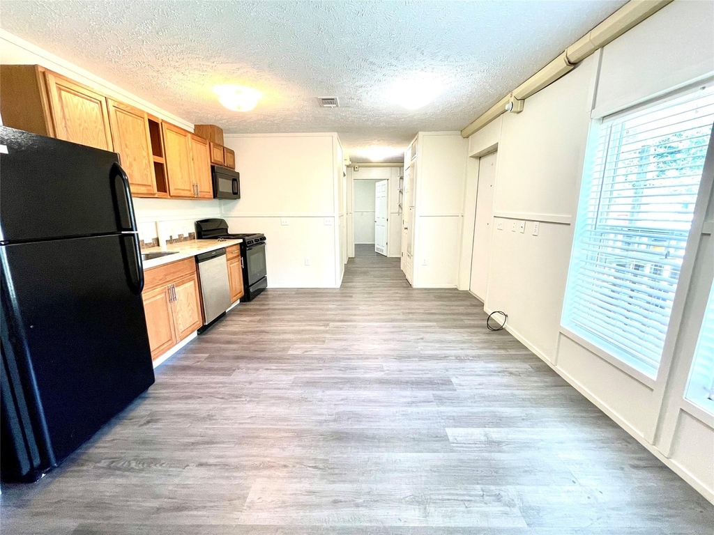 71 Woodrow St 71 - Photo 8