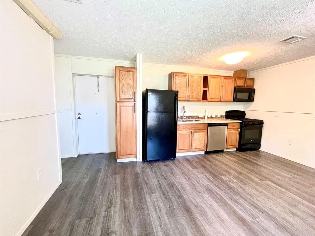 71 Woodrow St 71 - Photo 7