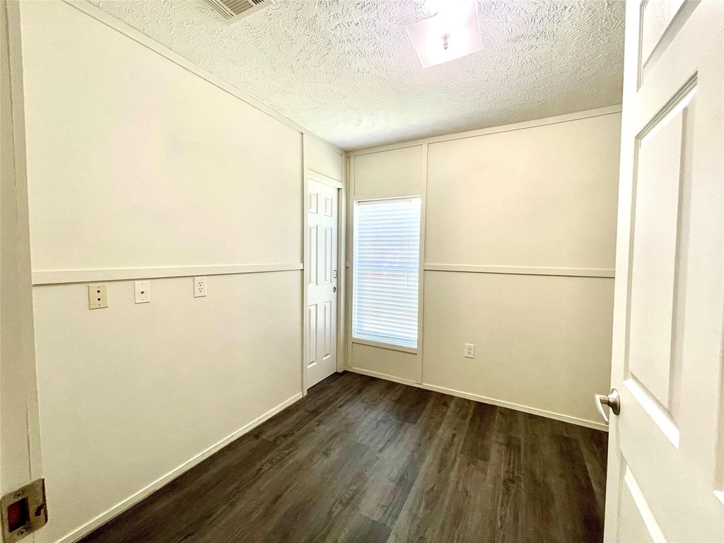 71 Woodrow St 71 - Photo 2