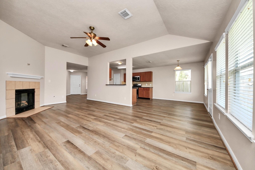 1818 Fergus Park Court - Photo 24