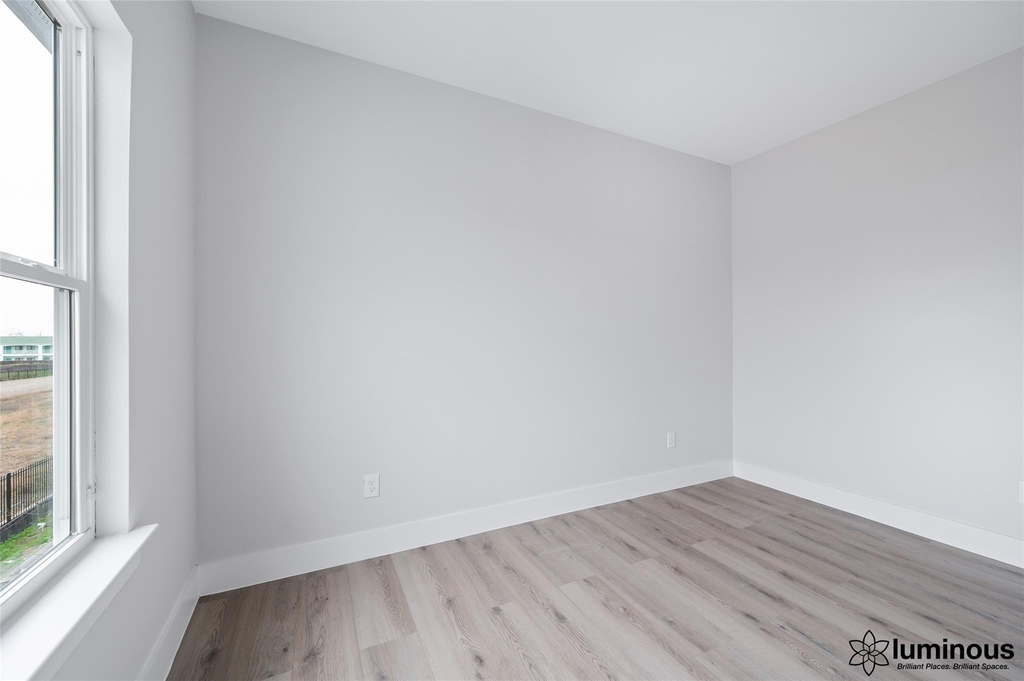 6702 Metro Boulevard - Photo 1