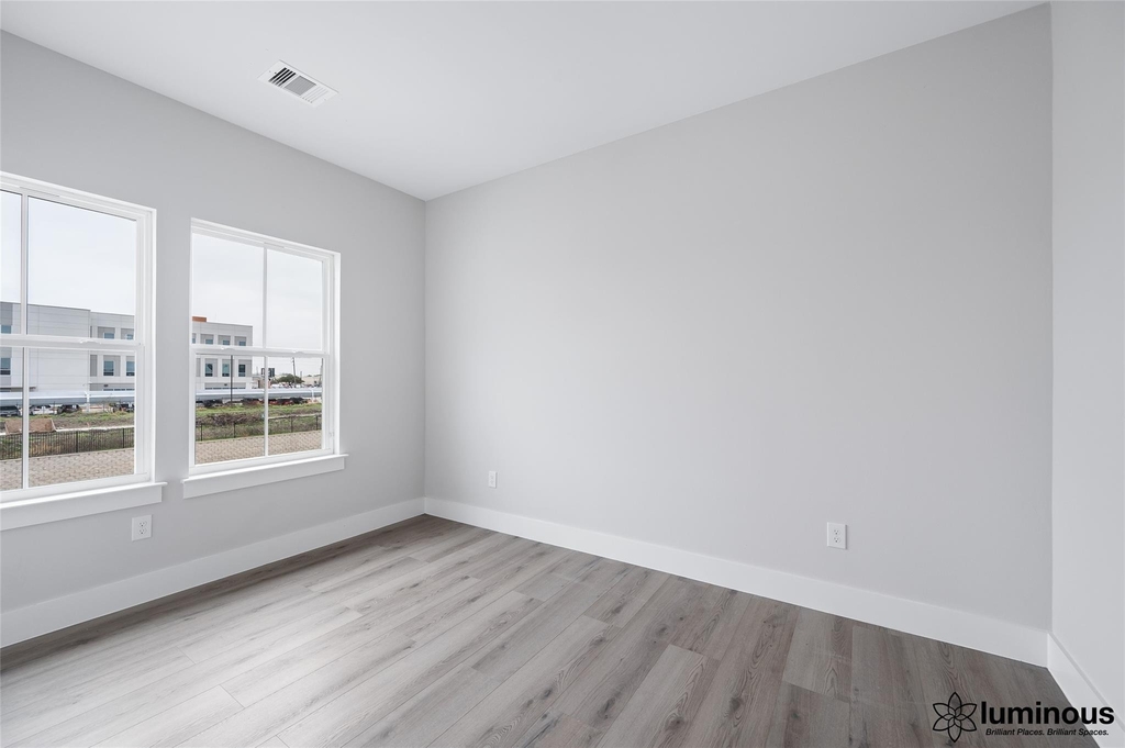 6702 Metro Boulevard - Photo 23