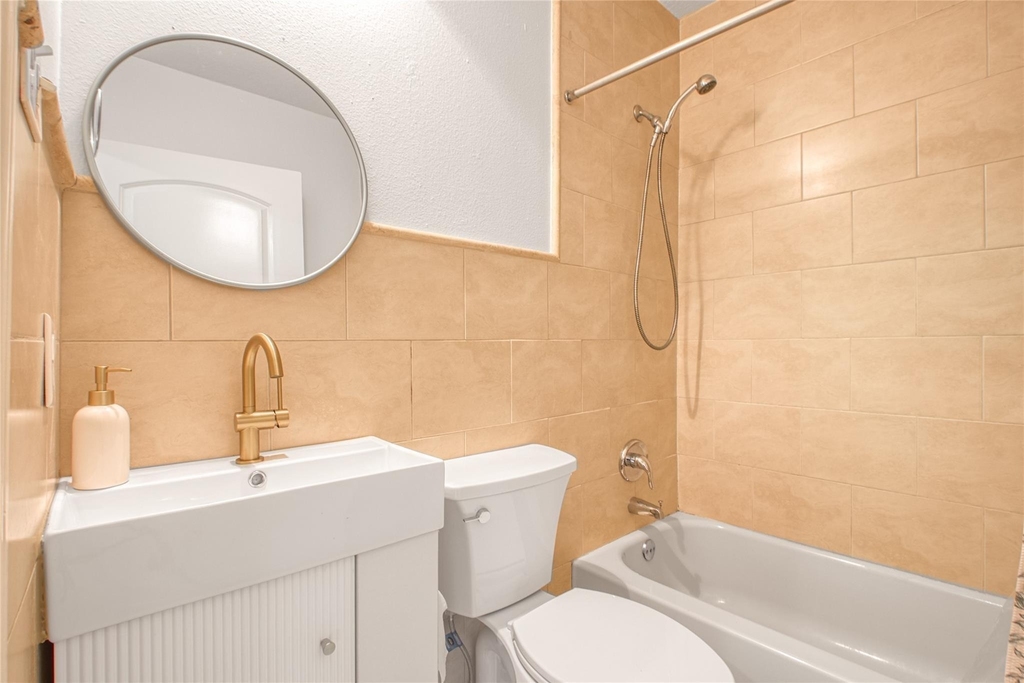 905 Kern Street - Photo 11