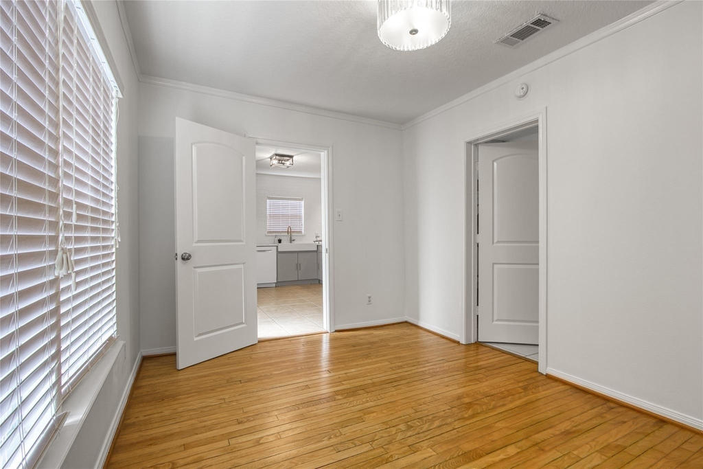 905 Kern Street - Photo 10