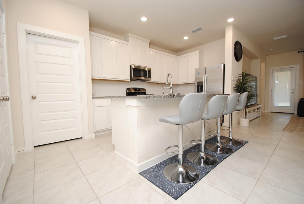 7143 Clearwater Cove Drive - Photo 12