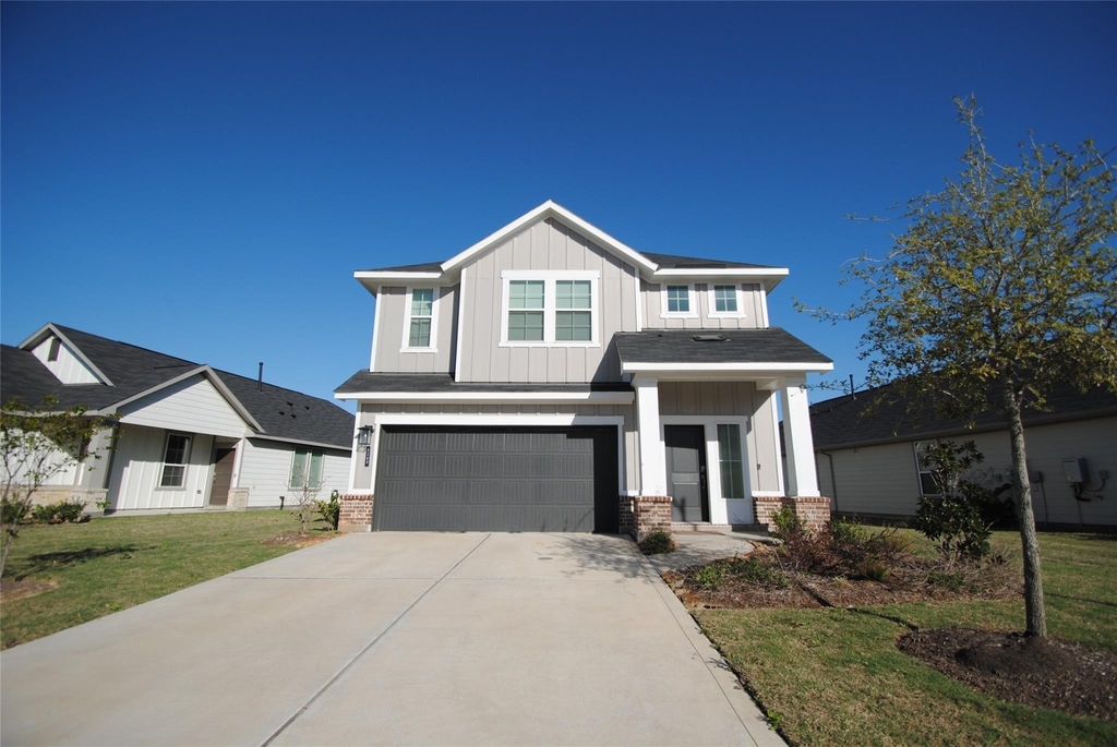 7143 Clearwater Cove Drive - Photo 0