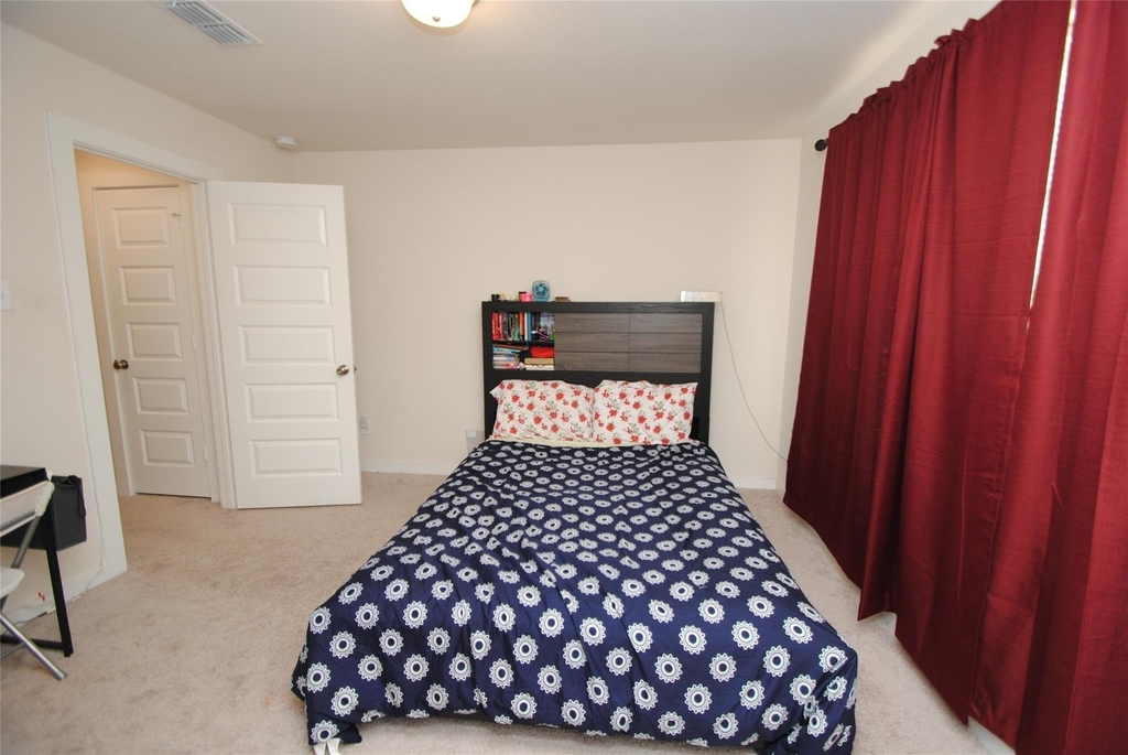 7143 Clearwater Cove Drive - Photo 18