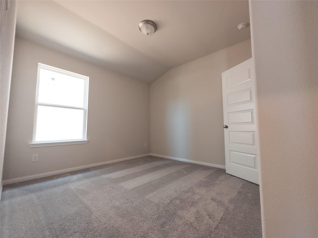 8015 Virginia Drive - Photo 9
