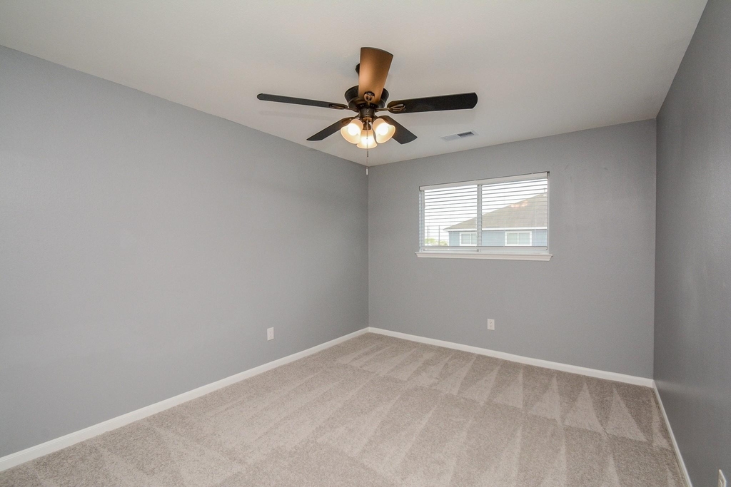 6418 Waldron Drive - Photo 15