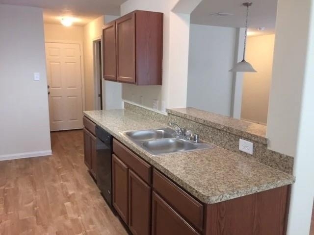 705 S Ella Creek - Photo 1