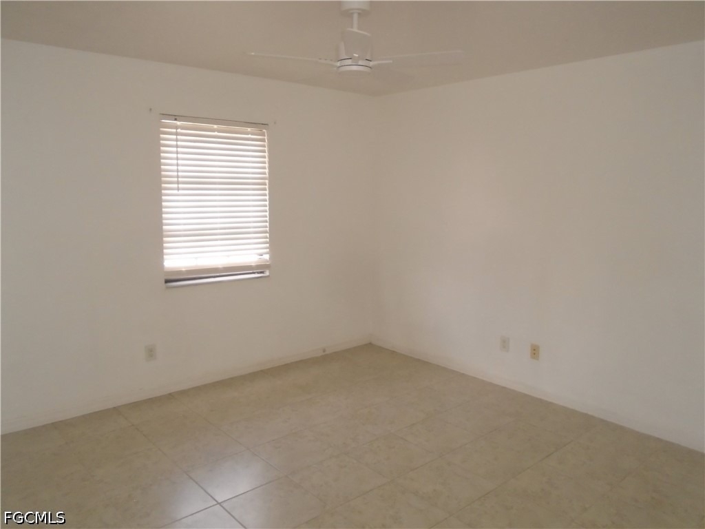 1228 Sw Trafalgar Parkway - Photo 7