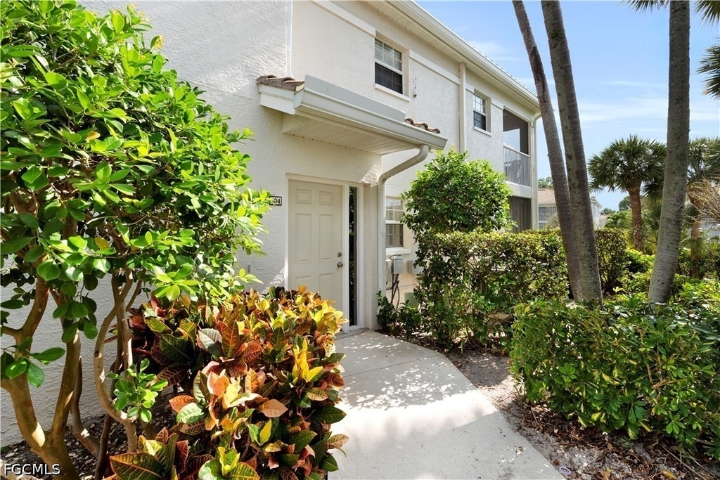 6800 Satinleaf Road S - Photo 11