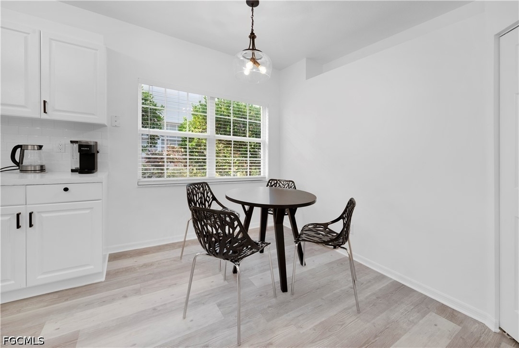 6800 Satinleaf Road S - Photo 4