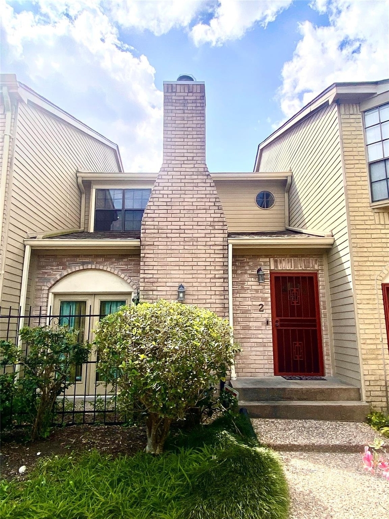 7350 Kirby Drive - Photo 0