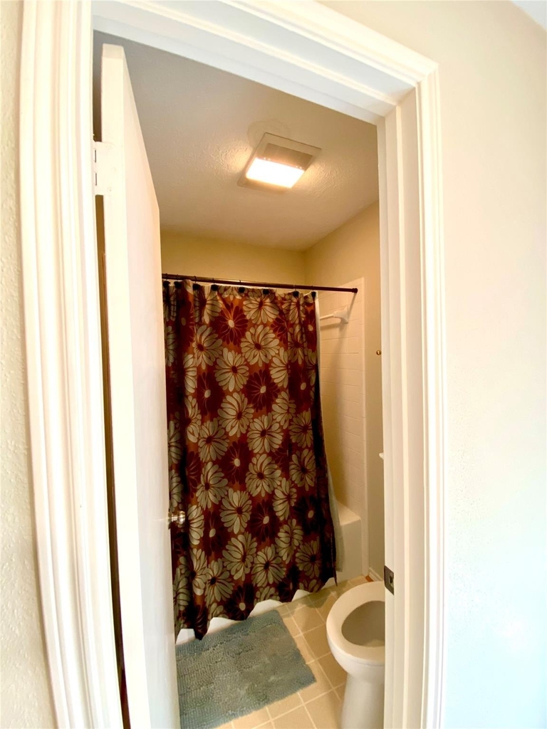 7350 Kirby Drive - Photo 11
