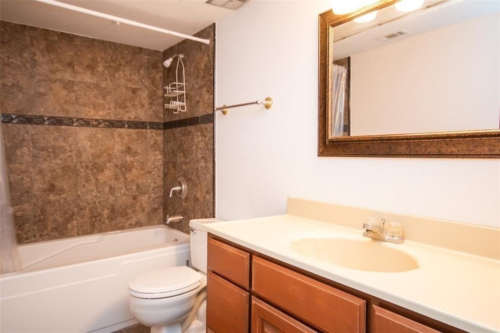2425 Holly Hall Street - Photo 3