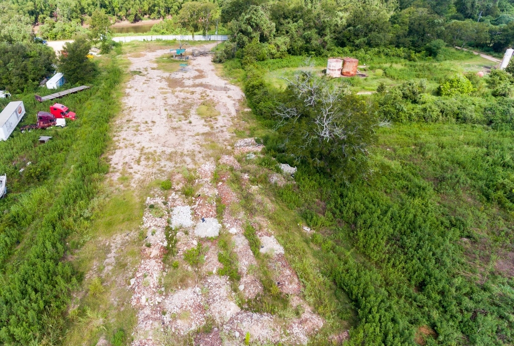 1353 Siedel Road - Photo 22