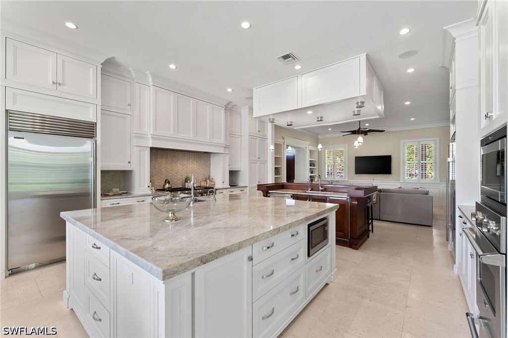 2325 Lantern Lane - Photo 15