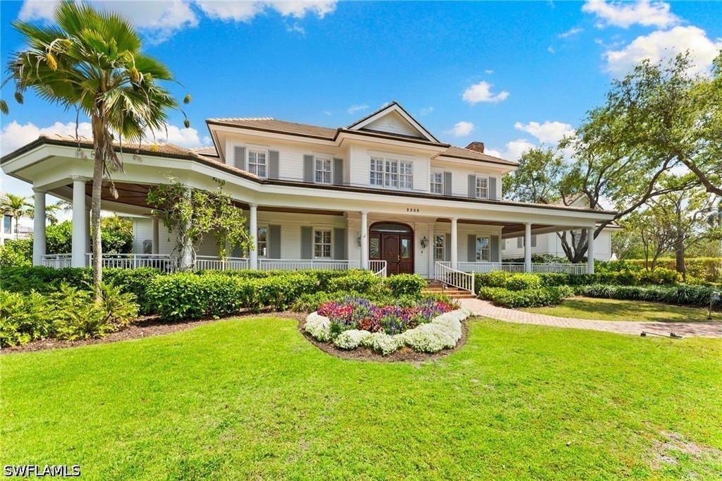 2325 Lantern Lane - Photo 4