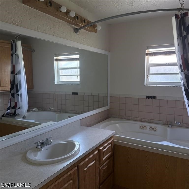 706 Arianne Court - Photo 10
