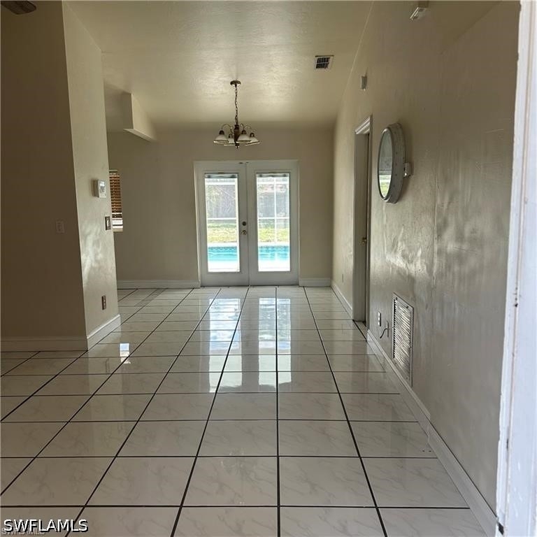706 Arianne Court - Photo 5