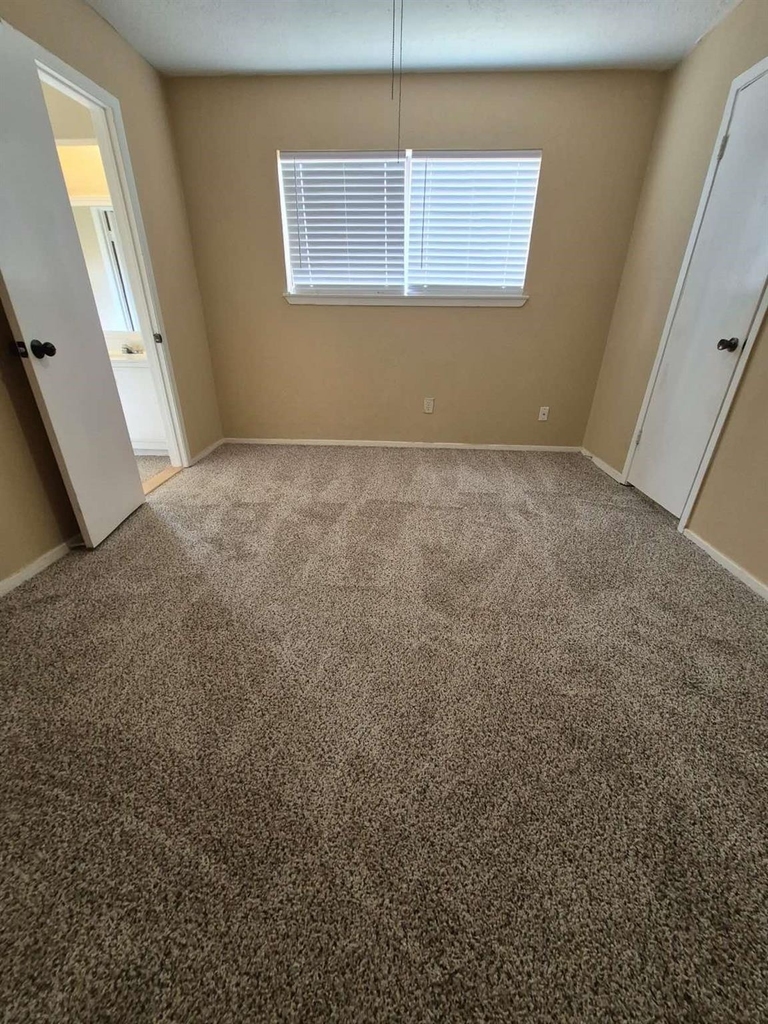 722 Stephanie Drive - Photo 21