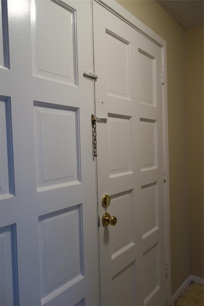 722 Stephanie Drive - Photo 11