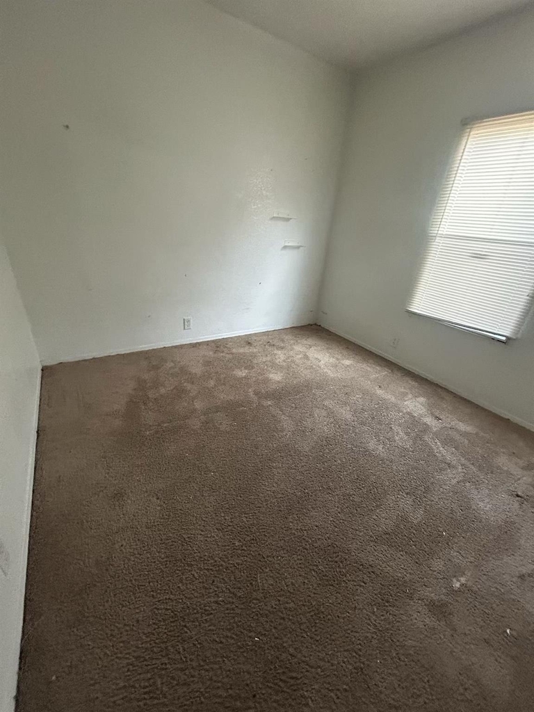 11810 Greenglen Drive - Photo 9