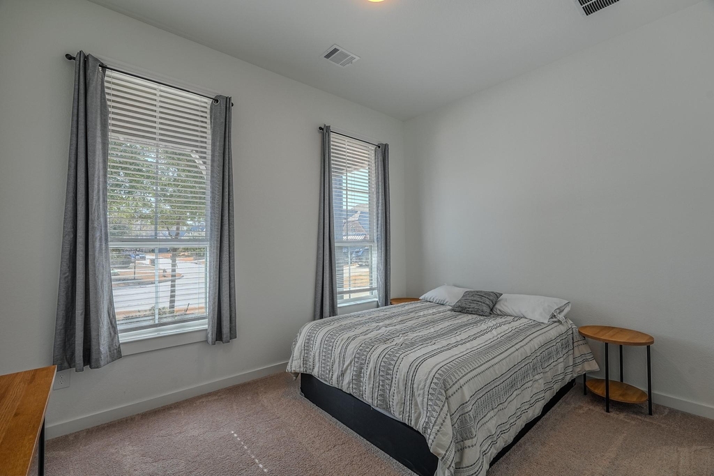 662 Lost Maples Bend Lane - Photo 19