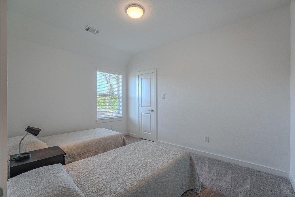 662 Lost Maples Bend Lane - Photo 27
