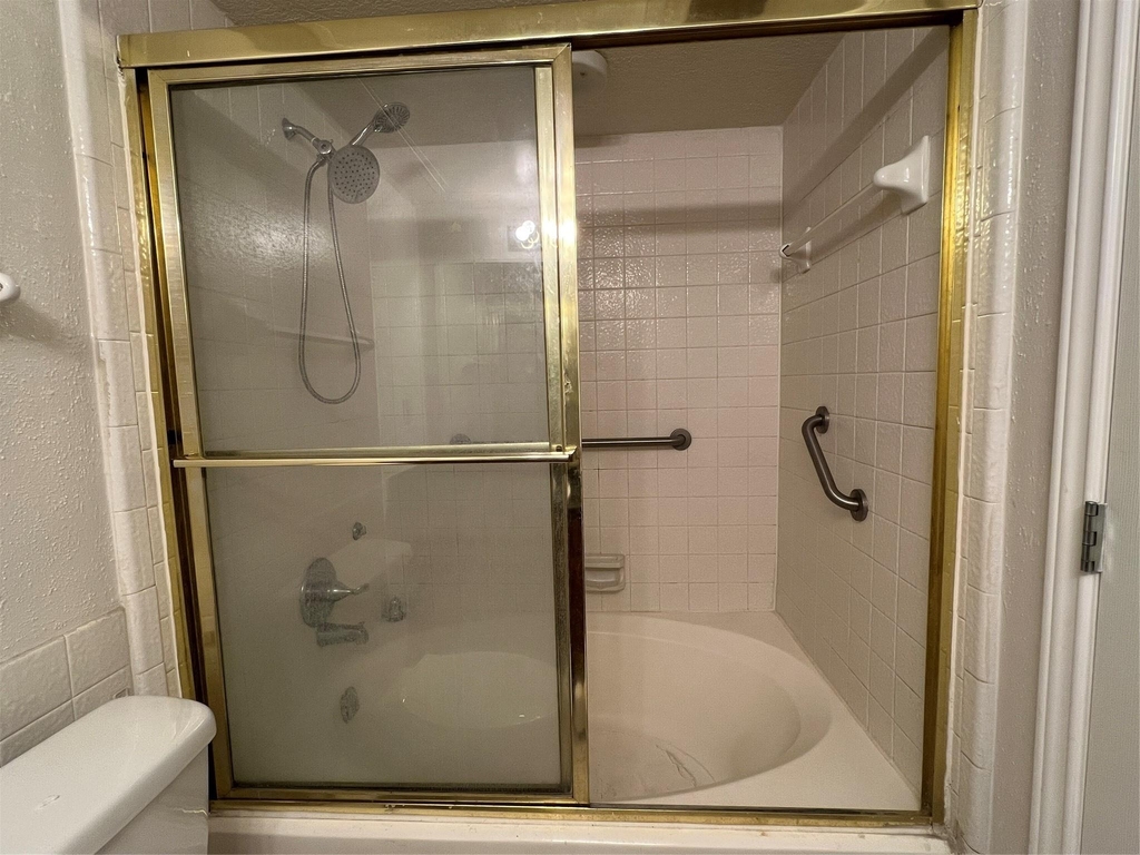 2826 S Bartell Drive - Photo 8