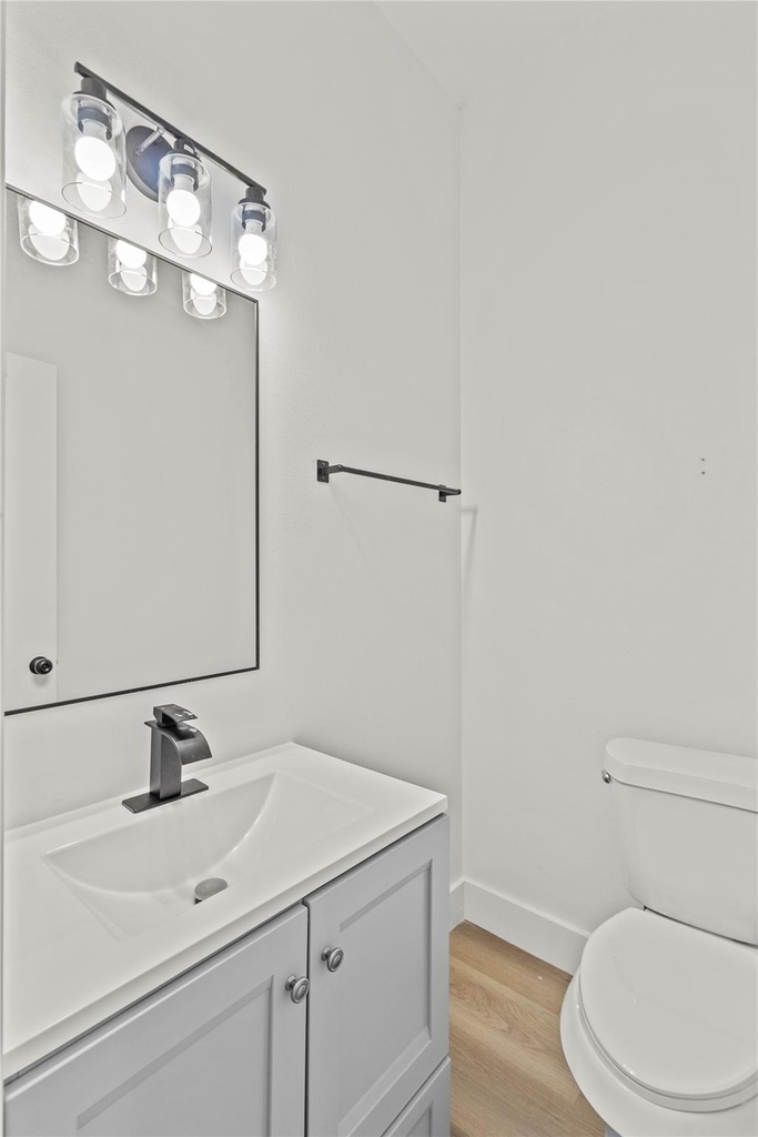 8129 Hoffman Street - Photo 3