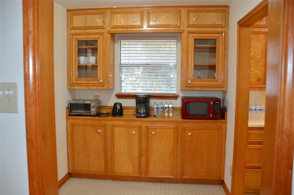 6507 Morningside Drive - Photo 9