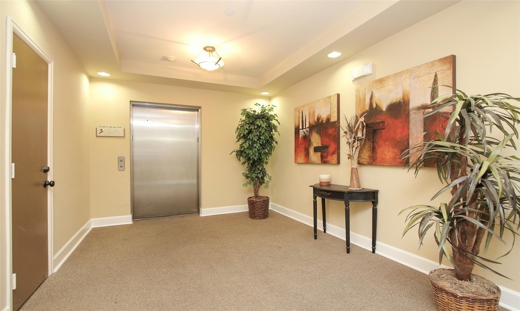 2203 Dorrington Street - Photo 22