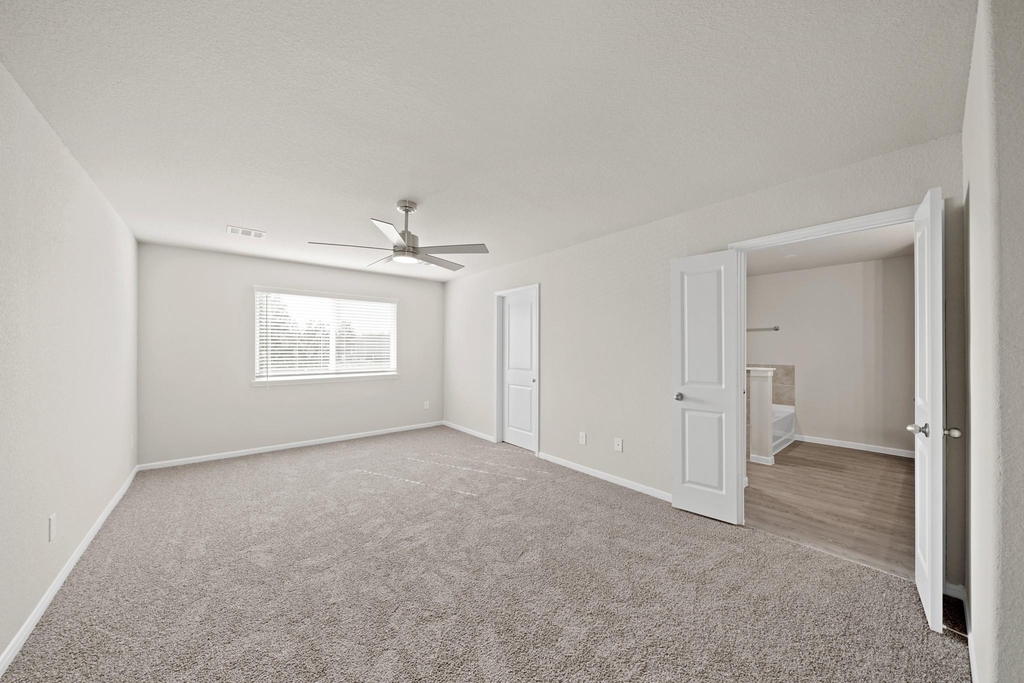 839 Red Oakland Drive - Photo 4
