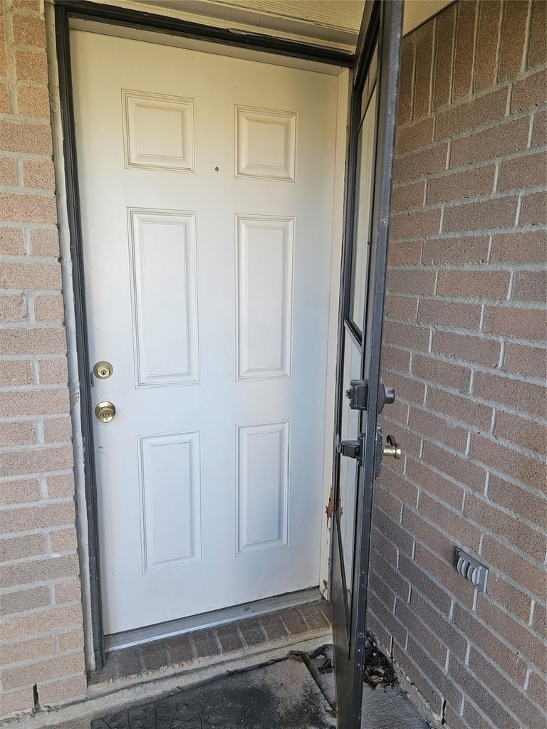 11015 Walkup Way - Photo 2